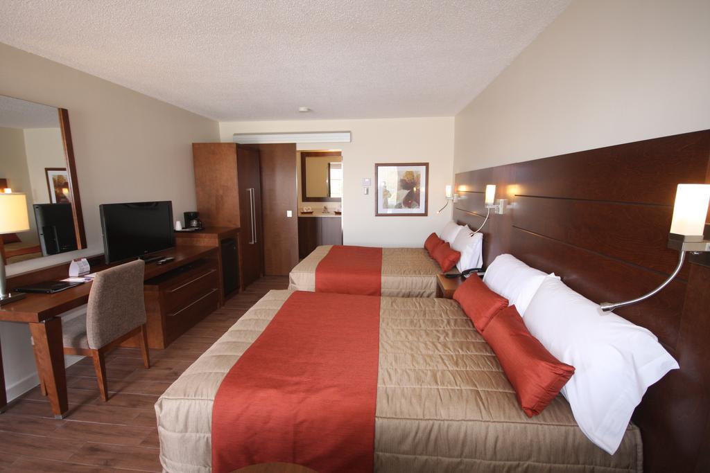 Motel Adam Gatineau Habitación foto